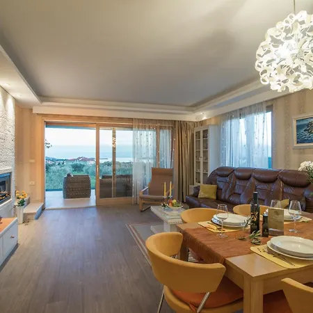 Villa Evelyn *
